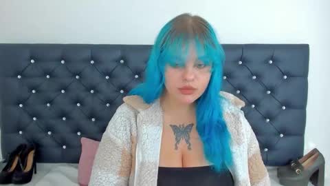 Snapshot of lunaflirt chatting on September 2025 09:00:01 AM Luna online show from September 2025 09:00:01 AM