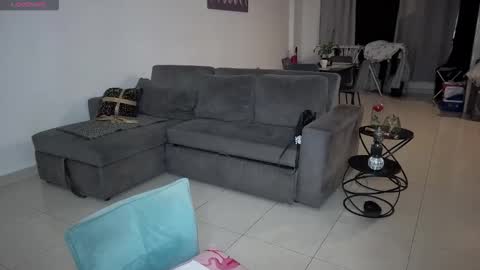 lunagardners online show from June 2026 02:12:01 AM