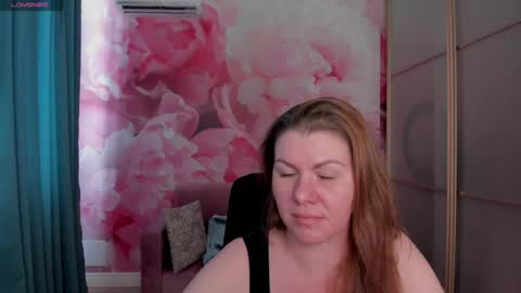lunakissesx online show from June 2026 11:19:05 AM