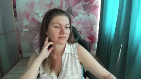 LunaKissi online show from July 2026 11:28:02 AM