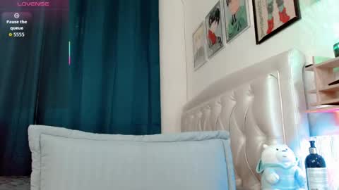 Luna online show from May 2026 06:48:02 PM