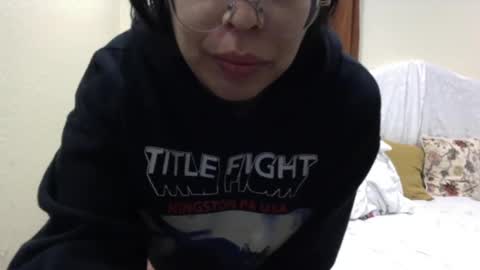 Snapshot of lunamivida chatting on December 2024 06:26:02 AM karazorel online show from December 2024 06:26:02 AM