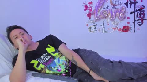 Snapshot of lunandrew chatting on March 2025 04:02:02 AM Luna Mendez Andrew Cemar online show from March 2025 04:02:02 AM