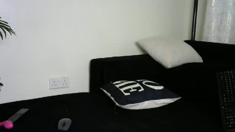 Smiley online show from June 2026 12:33:01 PM