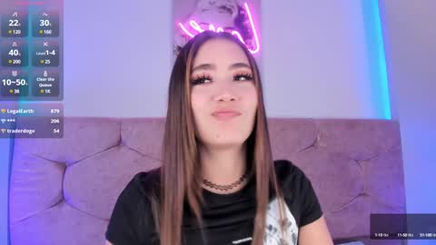 Luna  online show from December 2024 01:03:02 AM