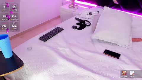 Lia 3 online show from April 2026 10:44:02 PM
