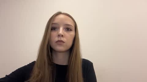 lunarleya online show from July 2026 04:50:01 PM