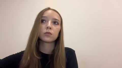 lunarleya online show from July 2026 08:52:02 PM