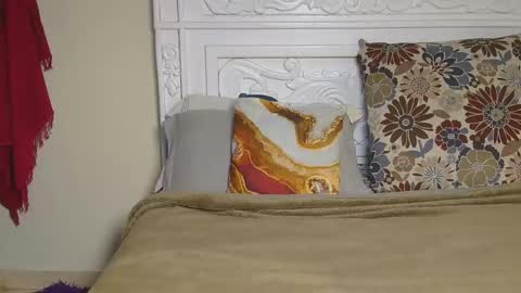 Luxee online show from March 2026 07:29:01 PM