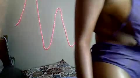Luxee online show from July 2026 02:33:01 PM