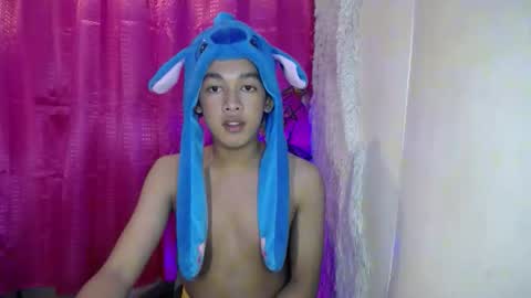 max online show from April 2026 05:32:01 PM