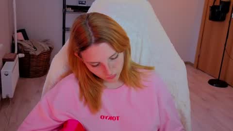 Kate online show from July 2026 02:05:01 PM