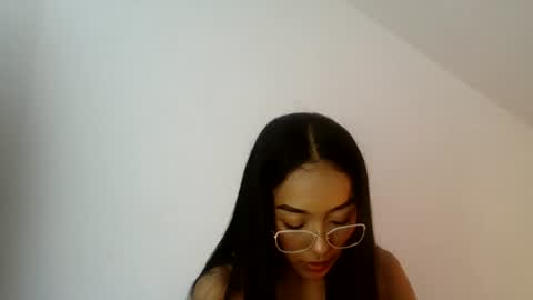 Luna   online show from July 2026 02:42:01 AM