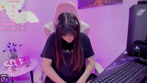   online show from September 2025 08:53:01 PM