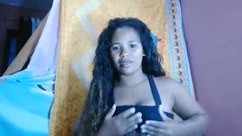 luniah online show from May 2026 02:54:01 PM