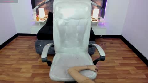  V A L E R I A   online show from February 2025 02:55:01 AM