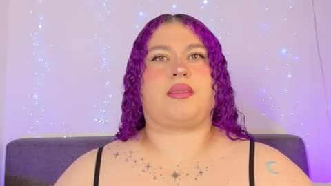 Snapshot of lunitaa_0 chatting on July 2026 07:45:01 AM L U N I T A online show from July 2026 07:45:01 AM