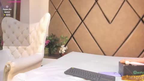 Snapshot of lunitadiva chatting on February 2025 12:28:01 PM lunitadiva online show from February 2025 12:28:01 PM