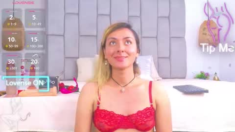 Snapshot of lunitadiva chatting on October 2025 01:56:02 PM lunitadiva online show from October 2025 01:56:02 PM