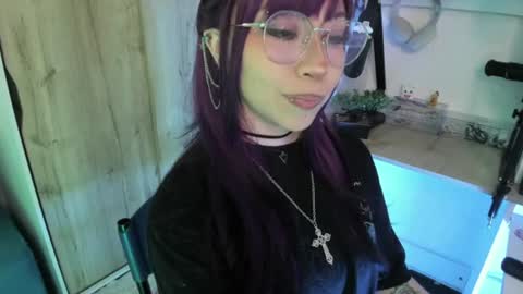 lunivyra online show from June 2026 04:51:02 PM