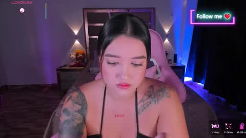 Snapshot of lunna_roosee chatting on March 2026 04:29:01 AM LUNA ROSE online show from March 2026 04:29:01 AM