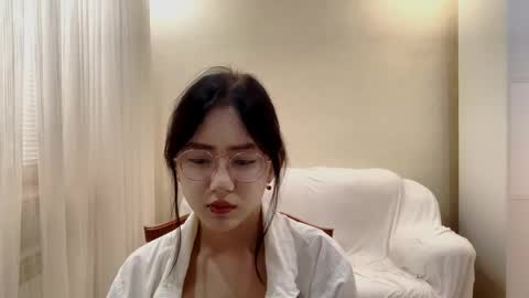 Roxie online show from May 2026 01:08:02 PM