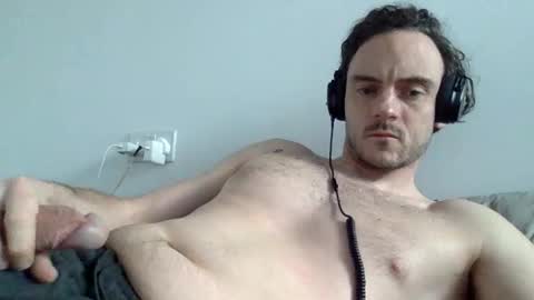 Snapshot of lupine_666 chatting on March 2025 02:40:01 PM Lupine online show from March 2025 02:40:01 PM