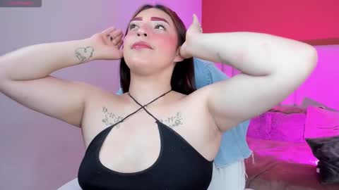 Snapshot of lurea_pearl chatting on March 2026 05:24:01 AM Lurea pearl online show from March 2026 05:24:01 AM