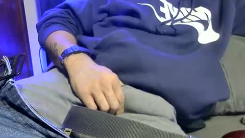 lurkus online show from February 2026 02:31:01 AM