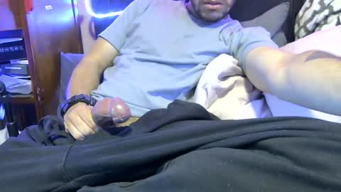 lurkus online show from May 2026 07:42:02 PM