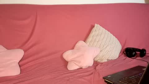 Luros Modasy online show from March 2025 03:53:01 PM