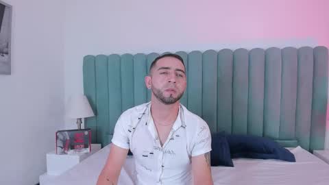 Lushian And Luna online show from September 2025 02:32:01 PM