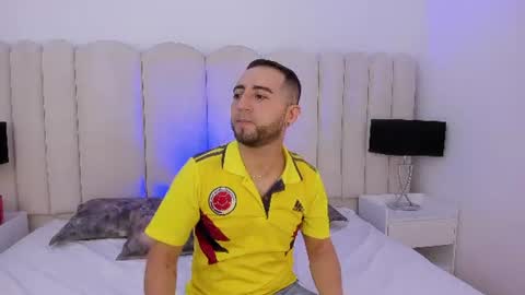 Lushian And Luna online show from July 2026 04:24:01 PM