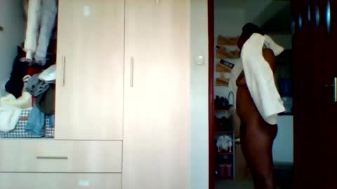 Snapshot of lushlola254 chatting on February 2026 12:56:01 PM lushlola254 online show from February 2026 12:56:01 PM