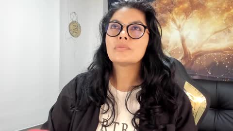 Angela 3 online show from December 2024 04:06:01 PM