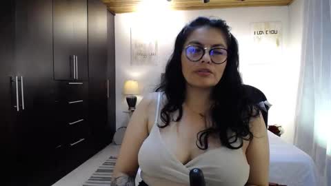 Angela 3 online show from March 2025 11:27:02 PM