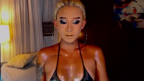 Snapshot of lustfulltrans chatting on June 2026 03:19:02 AM AdriannaFowks online show from June 2026 03:19:02 AM