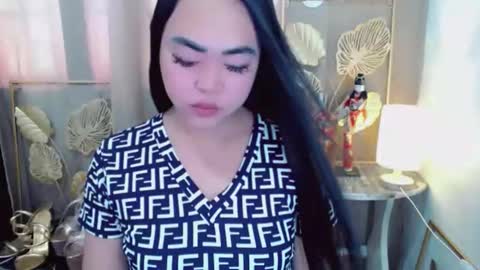 Trina online show from May 2026 03:24:01 AM