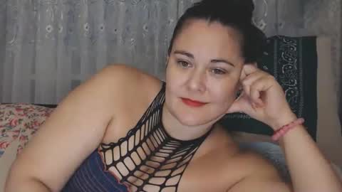 lustifulm online show from September 2025 10:45:01 PM