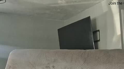 Snapshot of lustlivenow chatting on February 2026 09:44:02 PM GUY --- GIRL online show from February 2026 09:44:02 PM