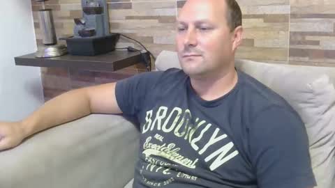 lustonfan online show from April 2026 01:41:01 PM