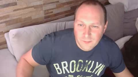 lustonfan online show from May 2026 02:38:01 AM