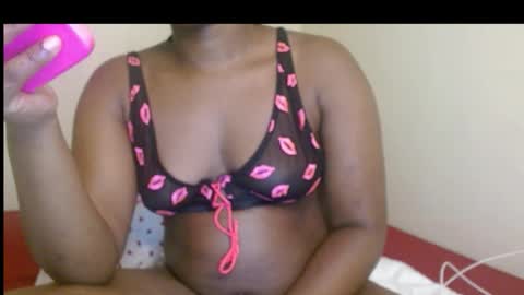 Snapshot of lustrouschoco chatting on February 2026 04:54:01 AM lustrous-choco online show from February 2026 04:54:01 AM