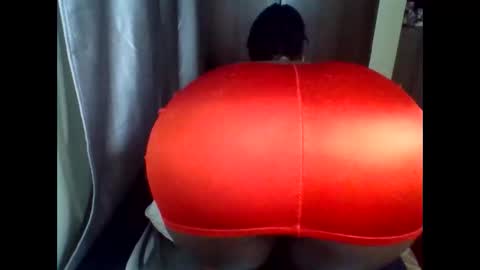 lustrous-choco online show from May 2026 11:44:01 PM