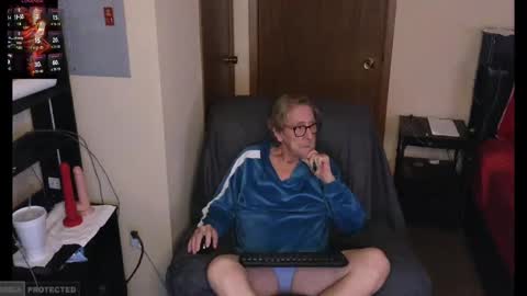 lusty48 online show from January 2025 12:59:01 AM