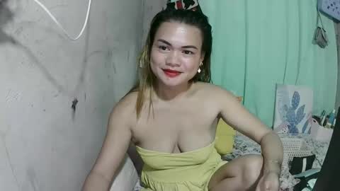 Flora Mae online show from May 2026 08:42:02 AM