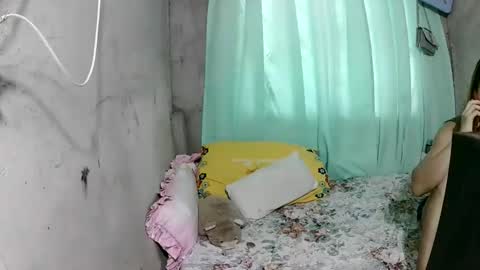 Flora Mae online show from May 2026 05:16:02 AM