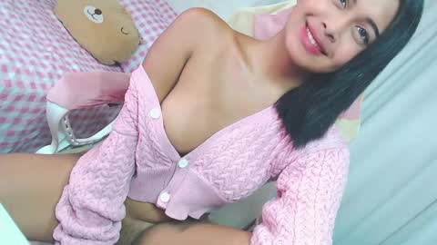 KEISHA  -  DONT FORGET TO FOLLOW ME AND GIVE ME THUMBS UP 3 online show from June 2026 12:14:01 AM