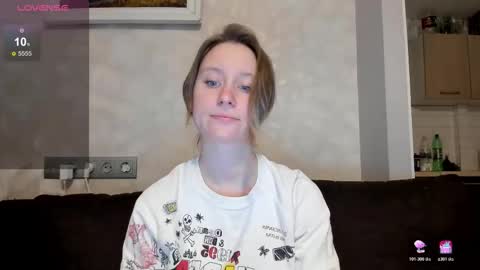 LusyaGreenberg online show from October 2025 05:39:01 PM