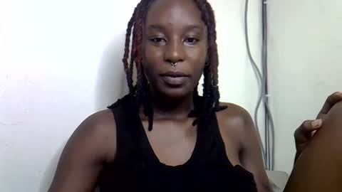 lutino_lovebirds online show from July 2026 08:08:02 AM